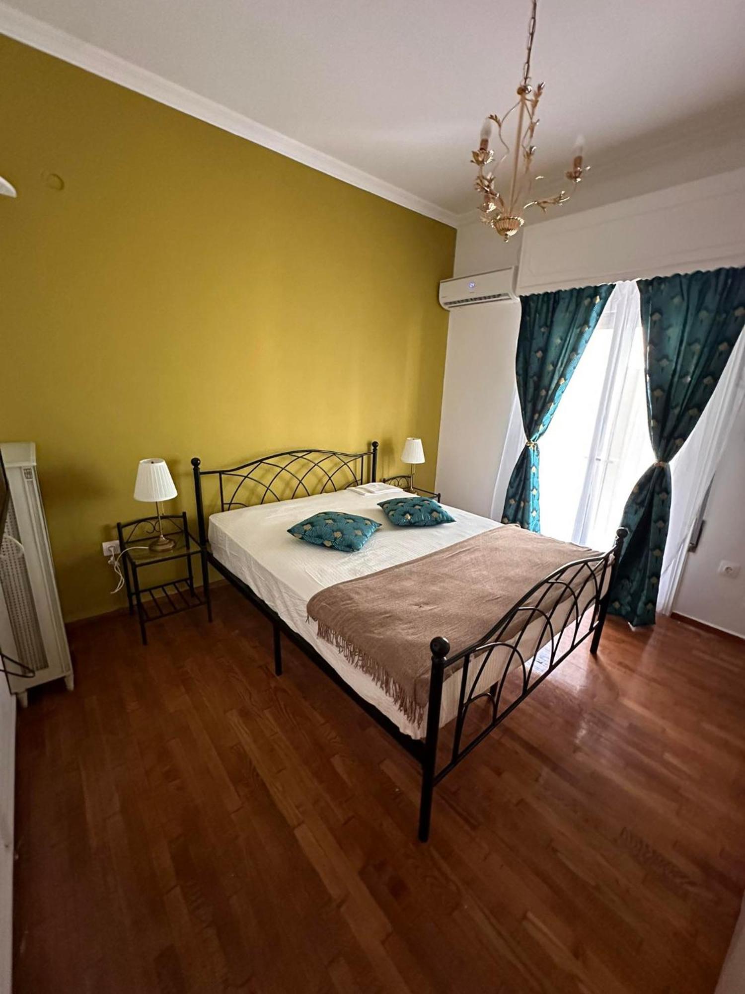 Check Point - Acropolis Retro Apartment เอเธนส์ ภายนอก รูปภาพ